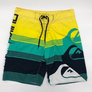Quiksilver board shorts swim men’s 38 bright